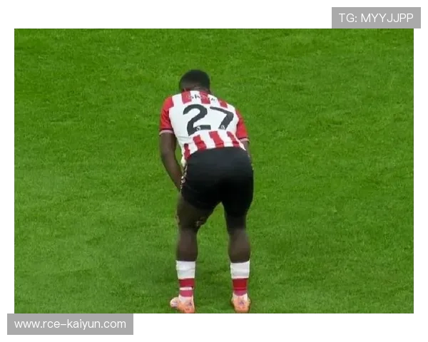 桑德兰让二追三3-2逆转伯恩茅斯，勒费点射特劳雷扳平